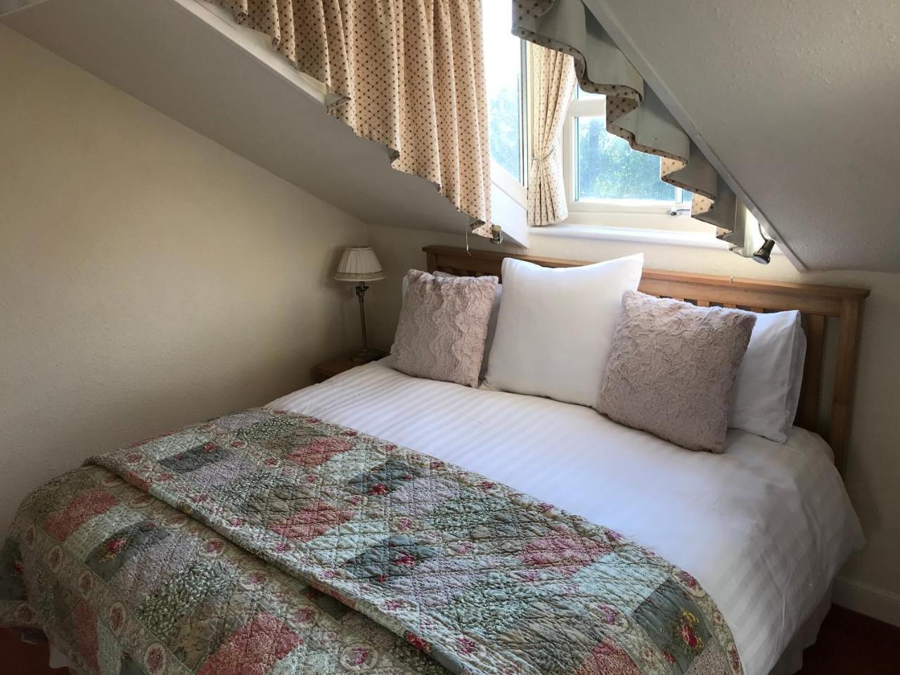 May Cottage B&B Bed & Breakfast Bowness-on-Windermere